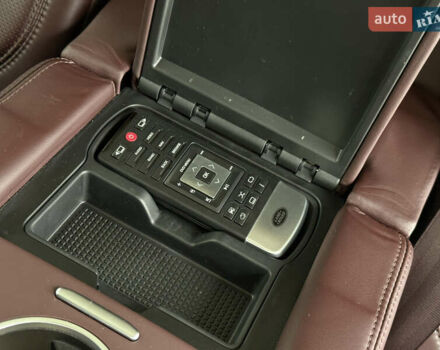 Фиолетовый Ленд Ровер Рендж Ровер, объемом двигателя 4.37 л и пробегом 200 тыс. км за 39000 $, фото 28 на Automoto.ua