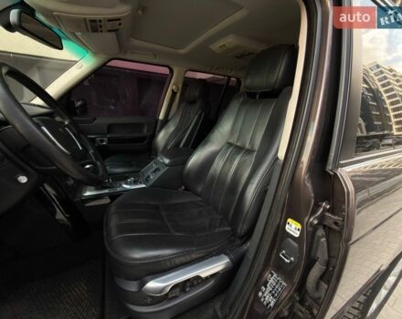 Коричневый Ленд Ровер Рендж Ровер, объемом двигателя 3.6 л и пробегом 333 тыс. км за 11999 $, фото 9 на Automoto.ua