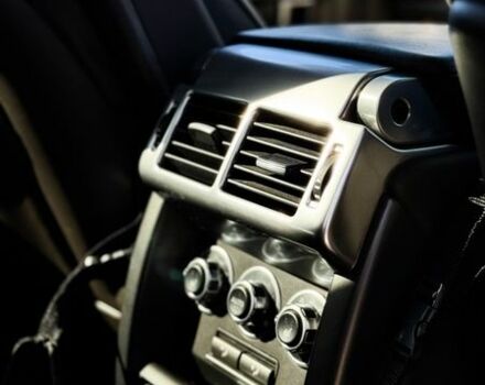 Коричневий Ленд Ровер Рендж Ровер, об'ємом двигуна 3.6 л та пробігом 181 тис. км за 17000 $, фото 20 на Automoto.ua