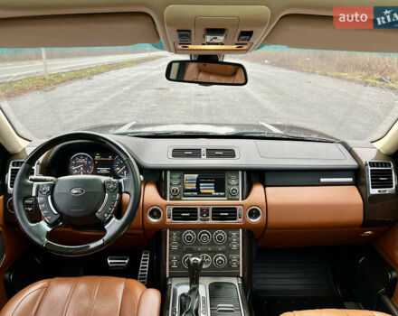 Коричневий Ленд Ровер Рендж Ровер, об'ємом двигуна 5 л та пробігом 226 тис. км за 16000 $, фото 12 на Automoto.ua