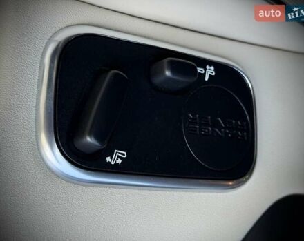 Коричневый Ленд Ровер Рендж Ровер, объемом двигателя 5 л и пробегом 220 тыс. км за 19500 $, фото 38 на Automoto.ua