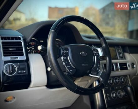 Коричневый Ленд Ровер Рендж Ровер, объемом двигателя 5 л и пробегом 220 тыс. км за 19500 $, фото 23 на Automoto.ua