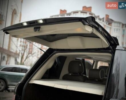 Коричневий Ленд Ровер Рендж Ровер, об'ємом двигуна 5 л та пробігом 150 тис. км за 19500 $, фото 46 на Automoto.ua