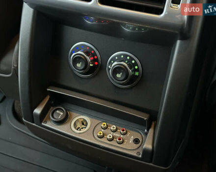 Коричневый Ленд Ровер Рендж Ровер, объемом двигателя 5 л и пробегом 182 тыс. км за 18500 $, фото 18 на Automoto.ua