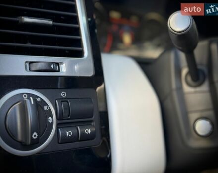 Коричневый Ленд Ровер Рендж Ровер, объемом двигателя 5 л и пробегом 220 тыс. км за 19500 $, фото 66 на Automoto.ua