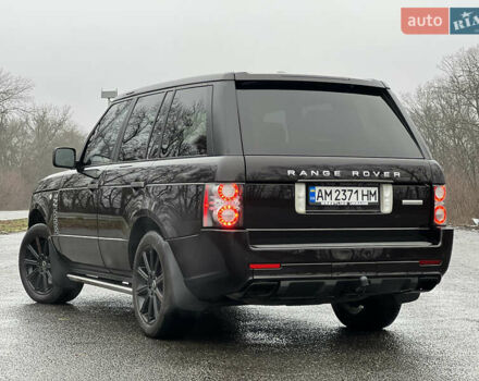 Коричневий Ленд Ровер Рендж Ровер, об'ємом двигуна 5 л та пробігом 226 тис. км за 16000 $, фото 3 на Automoto.ua