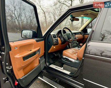 Коричневый Ленд Ровер Рендж Ровер, объемом двигателя 5 л и пробегом 225 тыс. км за 18000 $, фото 8 на Automoto.ua