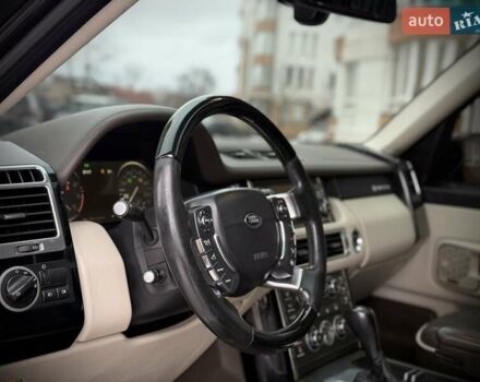 Коричневий Ленд Ровер Рендж Ровер, об'ємом двигуна 5 л та пробігом 150 тис. км за 19500 $, фото 17 на Automoto.ua