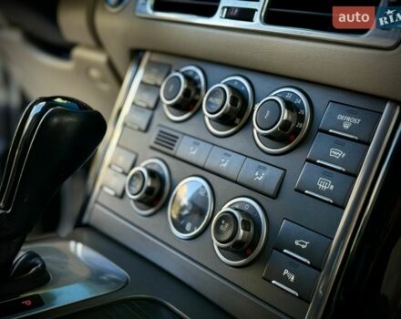 Коричневый Ленд Ровер Рендж Ровер, объемом двигателя 5 л и пробегом 220 тыс. км за 19500 $, фото 33 на Automoto.ua