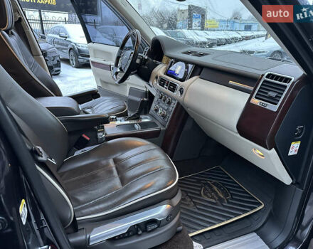 Коричневый Ленд Ровер Рендж Ровер, объемом двигателя 5 л и пробегом 182 тыс. км за 18500 $, фото 24 на Automoto.ua