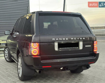 Коричневый Ленд Ровер Рендж Ровер, объемом двигателя 5 л и пробегом 212 тыс. км за 15900 $, фото 23 на Automoto.ua