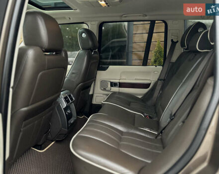 Коричневый Ленд Ровер Рендж Ровер, объемом двигателя 5 л и пробегом 204 тыс. км за 12200 $, фото 49 на Automoto.ua