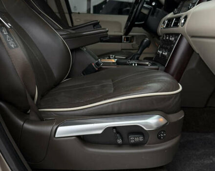 Коричневый Ленд Ровер Рендж Ровер, объемом двигателя 5 л и пробегом 207 тыс. км за 13700 $, фото 105 на Automoto.ua