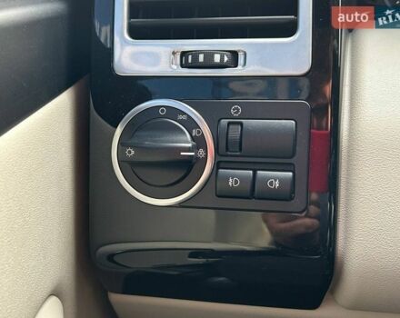 Коричневий Ленд Ровер Рендж Ровер, об'ємом двигуна 4.37 л та пробігом 299 тис. км за 19990 $, фото 14 на Automoto.ua