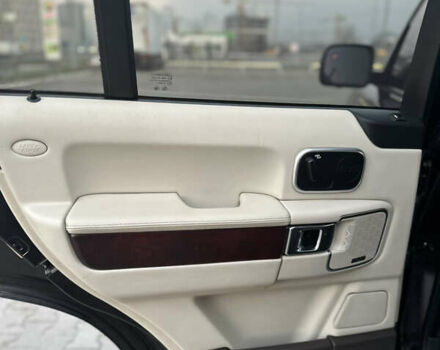 Коричневый Ленд Ровер Рендж Ровер, объемом двигателя 5 л и пробегом 212 тыс. км за 15900 $, фото 43 на Automoto.ua