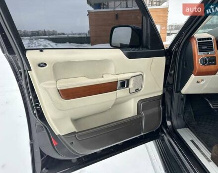 Коричневый Ленд Ровер Рендж Ровер, объемом двигателя 4.37 л и пробегом 294 тыс. км за 22000 $, фото 11 на Automoto.ua