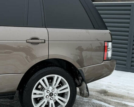 Коричневый Ленд Ровер Рендж Ровер, объемом двигателя 5 л и пробегом 207 тыс. км за 13700 $, фото 13 на Automoto.ua