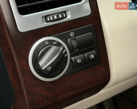 Коричневый Ленд Ровер Рендж Ровер, объемом двигателя 5 л и пробегом 204 тыс. км за 12200 $, фото 30 на Automoto.ua