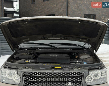 Коричневый Ленд Ровер Рендж Ровер, объемом двигателя 5 л и пробегом 207 тыс. км за 13700 $, фото 130 на Automoto.ua