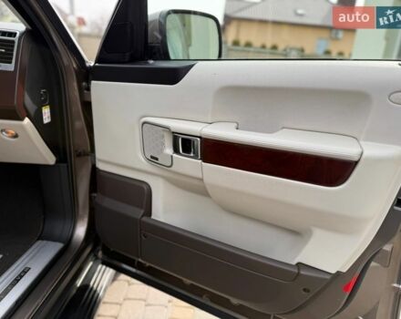 Коричневий Ленд Ровер Рендж Ровер, об'ємом двигуна 4.37 л та пробігом 178 тис. км за 20000 $, фото 73 на Automoto.ua