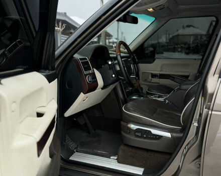 Коричневый Ленд Ровер Рендж Ровер, объемом двигателя 5 л и пробегом 207 тыс. км за 13700 $, фото 52 на Automoto.ua