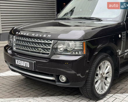 Коричневий Ленд Ровер Рендж Ровер, об'ємом двигуна 5 л та пробігом 216 тис. км за 14900 $, фото 10 на Automoto.ua