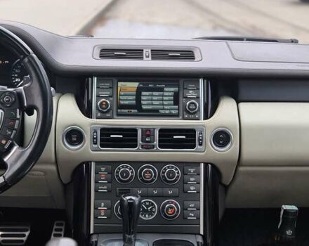 Коричневий Ленд Ровер Рендж Ровер, об'ємом двигуна 5 л та пробігом 300 тис. км за 14900 $, фото 26 на Automoto.ua