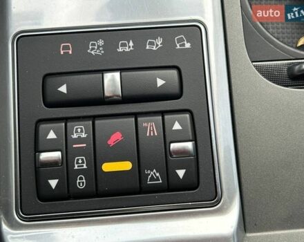 Коричневий Ленд Ровер Рендж Ровер, об'ємом двигуна 4.37 л та пробігом 299 тис. км за 19990 $, фото 25 на Automoto.ua