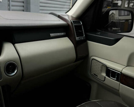 Коричневый Ленд Ровер Рендж Ровер, объемом двигателя 5 л и пробегом 207 тыс. км за 13700 $, фото 94 на Automoto.ua