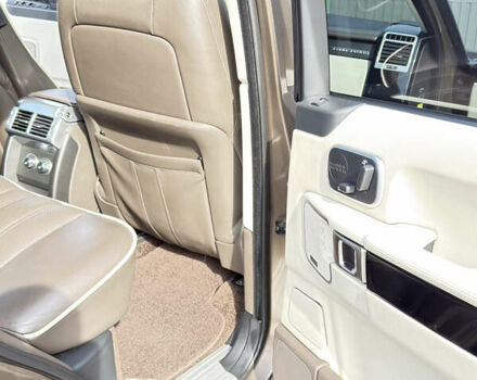 Коричневый Ленд Ровер Рендж Ровер, объемом двигателя 4.4 л и пробегом 299 тыс. км за 19500 $, фото 8 на Automoto.ua