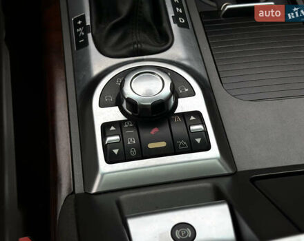 Коричневый Ленд Ровер Рендж Ровер, объемом двигателя 5 л и пробегом 204 тыс. км за 12200 $, фото 42 на Automoto.ua