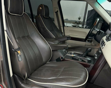 Коричневый Ленд Ровер Рендж Ровер, объемом двигателя 5 л и пробегом 207 тыс. км за 13700 $, фото 109 на Automoto.ua