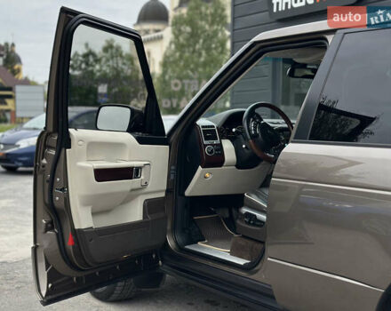 Коричневый Ленд Ровер Рендж Ровер, объемом двигателя 5 л и пробегом 204 тыс. км за 12200 $, фото 21 на Automoto.ua