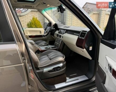 Коричневий Ленд Ровер Рендж Ровер, об'ємом двигуна 4.37 л та пробігом 178 тис. км за 20000 $, фото 75 на Automoto.ua