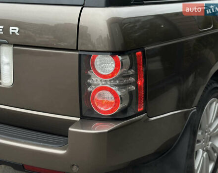 Коричневый Ленд Ровер Рендж Ровер, объемом двигателя 5 л и пробегом 204 тыс. км за 12200 $, фото 18 на Automoto.ua