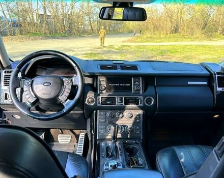 Коричневый Ленд Ровер Рендж Ровер, объемом двигателя 5 л и пробегом 177 тыс. км за 15500 $, фото 10 на Automoto.ua