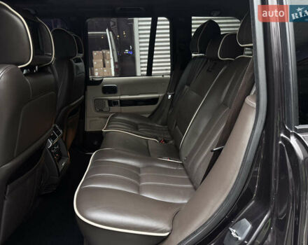 Коричневий Ленд Ровер Рендж Ровер, об'ємом двигуна 5 л та пробігом 216 тис. км за 14900 $, фото 39 на Automoto.ua