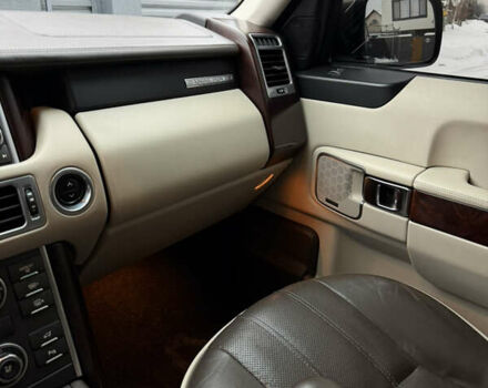 Коричневый Ленд Ровер Рендж Ровер, объемом двигателя 5 л и пробегом 207 тыс. км за 13700 $, фото 114 на Automoto.ua