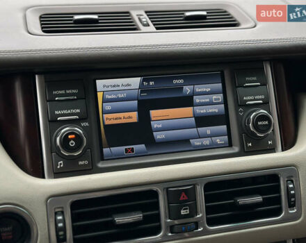 Коричневый Ленд Ровер Рендж Ровер, объемом двигателя 5 л и пробегом 204 тыс. км за 12200 $, фото 39 на Automoto.ua