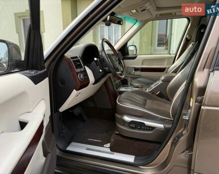 Коричневий Ленд Ровер Рендж Ровер, об'ємом двигуна 4.37 л та пробігом 178 тис. км за 20000 $, фото 39 на Automoto.ua