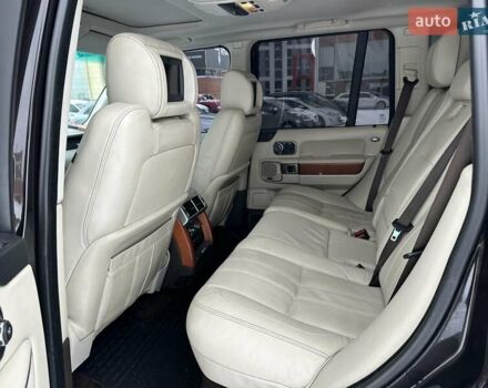 Коричневый Ленд Ровер Рендж Ровер, объемом двигателя 4.37 л и пробегом 294 тыс. км за 22000 $, фото 9 на Automoto.ua