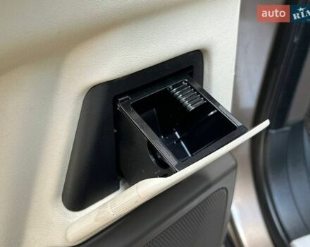 Коричневий Ленд Ровер Рендж Ровер, об'ємом двигуна 4.37 л та пробігом 299 тис. км за 19990 $, фото 29 на Automoto.ua