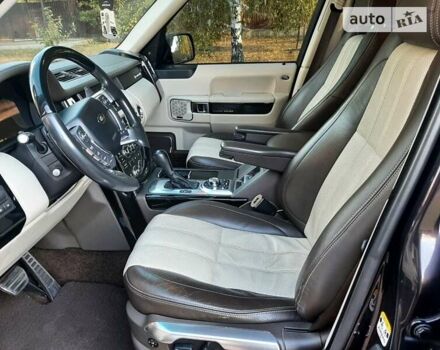Коричневый Ленд Ровер Рендж Ровер, объемом двигателя 5 л и пробегом 255 тыс. км за 32300 $, фото 5 на Automoto.ua