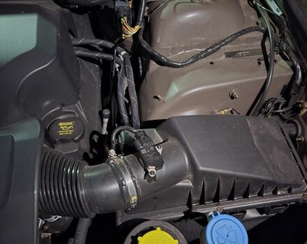 Коричневий Ленд Ровер Рендж Ровер, об'ємом двигуна 5 л та пробігом 208 тис. км за 12000 $, фото 11 на Automoto.ua