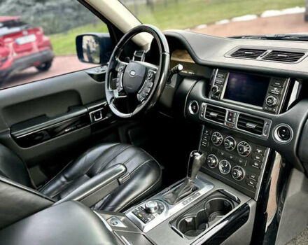 Коричневый Ленд Ровер Рендж Ровер, объемом двигателя 5 л и пробегом 255 тыс. км за 14500 $, фото 4 на Automoto.ua