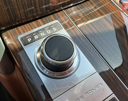 Ленд Ровер Рендж Ровер 2013 у Івано-Франківську на Automoto.ua Коричневий Ленд Ровер Рендж Ровер, об'ємом двигуна 4.37 л та пробігом 248 тис. км за 38999 $, фото 70 на Automoto.ua