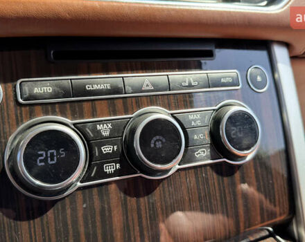 Ленд Ровер Рендж Ровер 2013 у Івано-Франківську на Automoto.ua Коричневий Ленд Ровер Рендж Ровер, об'ємом двигуна 4.37 л та пробігом 248 тис. км за 38999 $, фото 69 на Automoto.ua