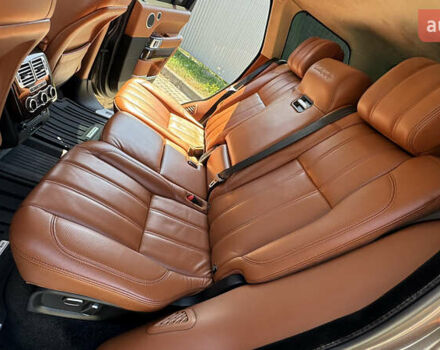 Ленд Ровер Рендж Ровер 2013 у Івано-Франківську на Automoto.ua Коричневий Ленд Ровер Рендж Ровер, об'ємом двигуна 4.37 л та пробігом 248 тис. км за 38999 $, фото 49 на Automoto.ua