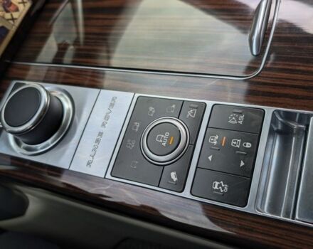 Коричневий Ленд Ровер Рендж Ровер, об'ємом двигуна 4.4 л та пробігом 208 тис. км за 39000 $, фото 13 на Automoto.ua