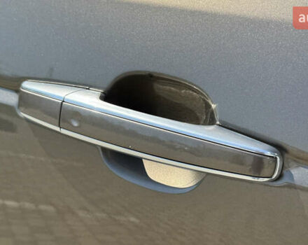 Ленд Ровер Рендж Ровер 2013 у Івано-Франківську на Automoto.ua Коричневий Ленд Ровер Рендж Ровер, об'ємом двигуна 4.37 л та пробігом 248 тис. км за 38999 $, фото 13 на Automoto.ua